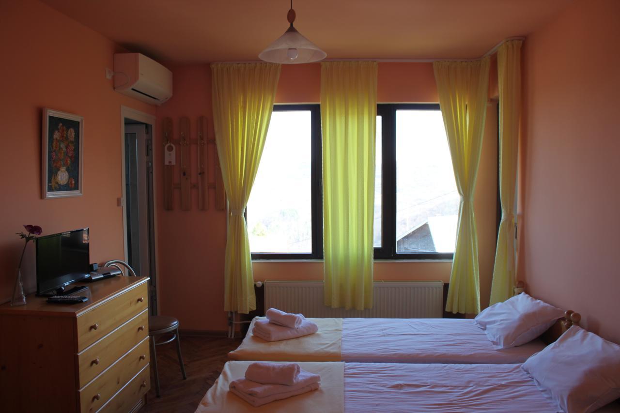 Guest House Daskalov Chervena Lokva Dış mekan fotoğraf